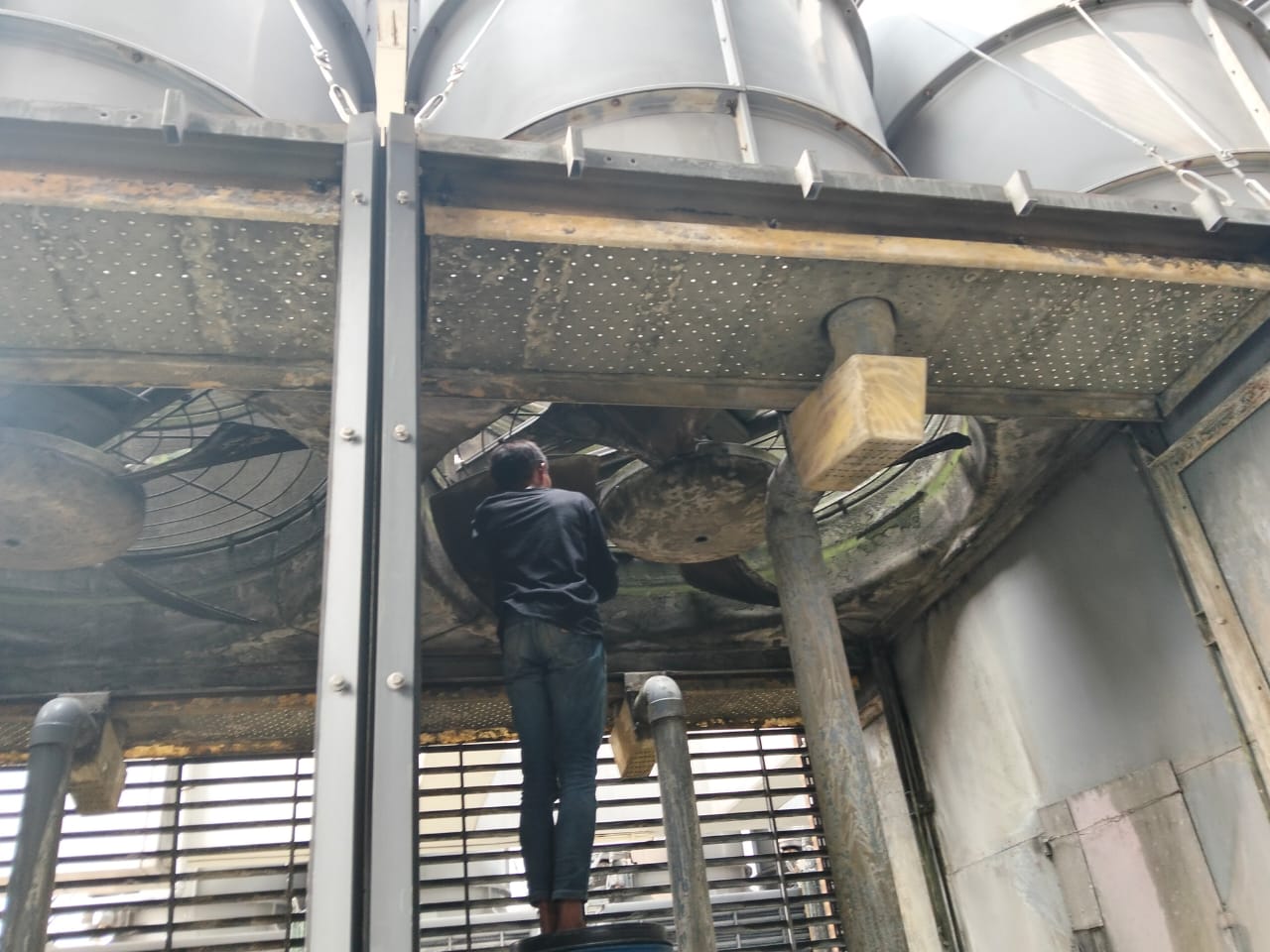 Cooling Tower Filter Replacement — CIMB Niaga Jakarta — Photo 4